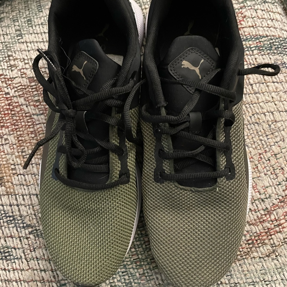 Puma Athletic shoe